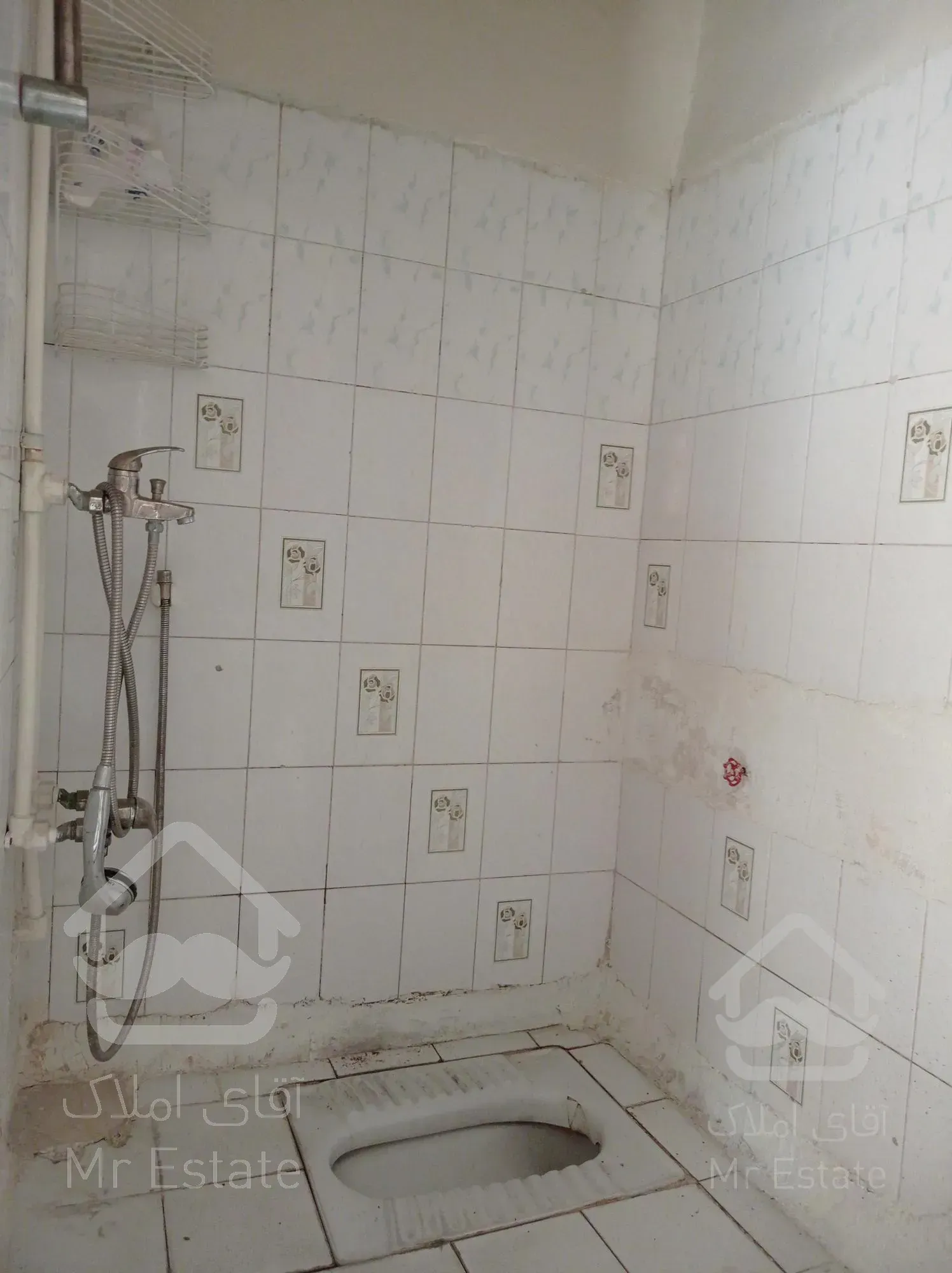 واحد برای فروش . ۵۴متر بر اصلی خ کارون