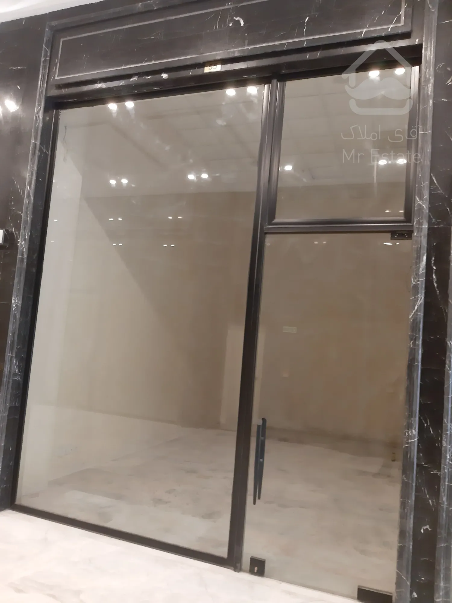 اجاره مغازه لاکچری در رونیکا مال هروی