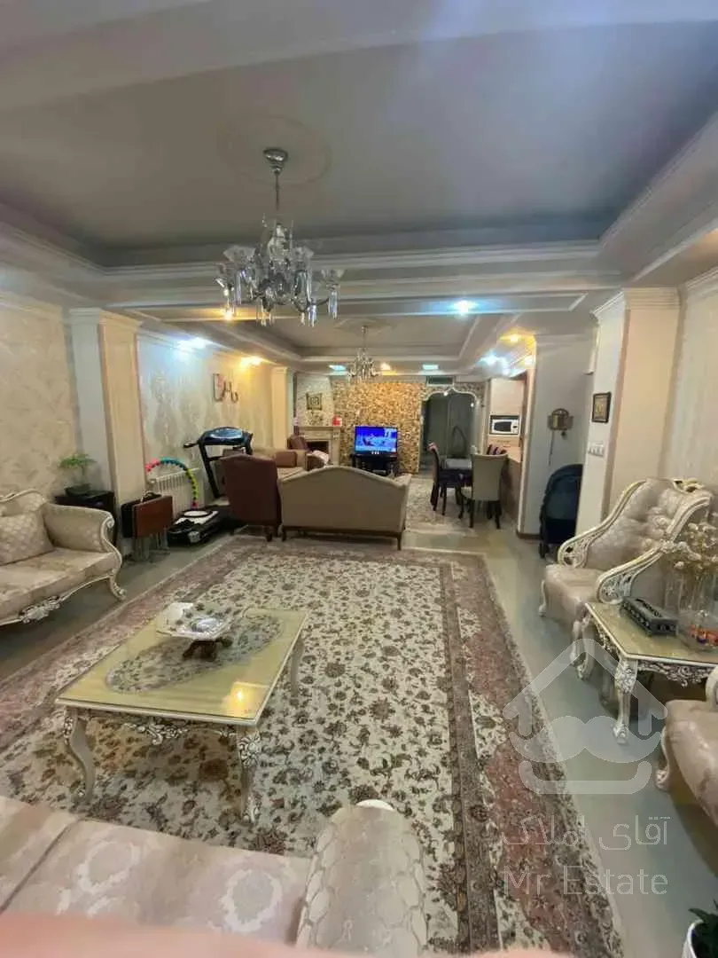 آپارتمان ۱۳۰ متری،بلوار فردوس