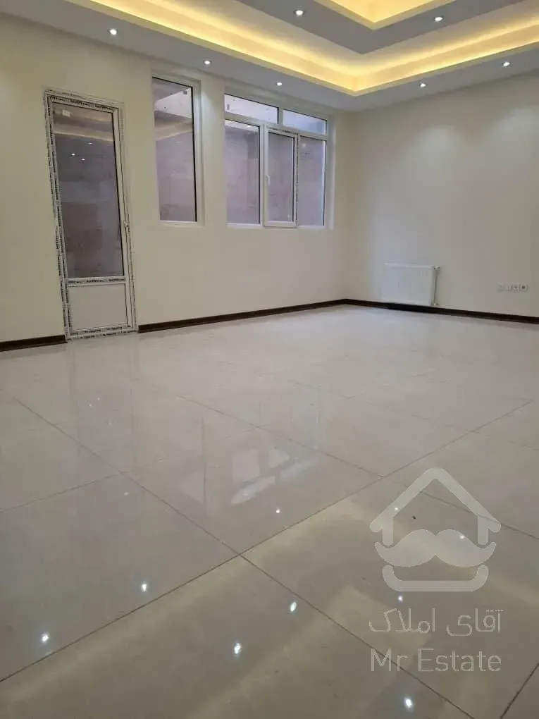 فروش فوری آپارتمان ۱۰۰متری کلید نخورده