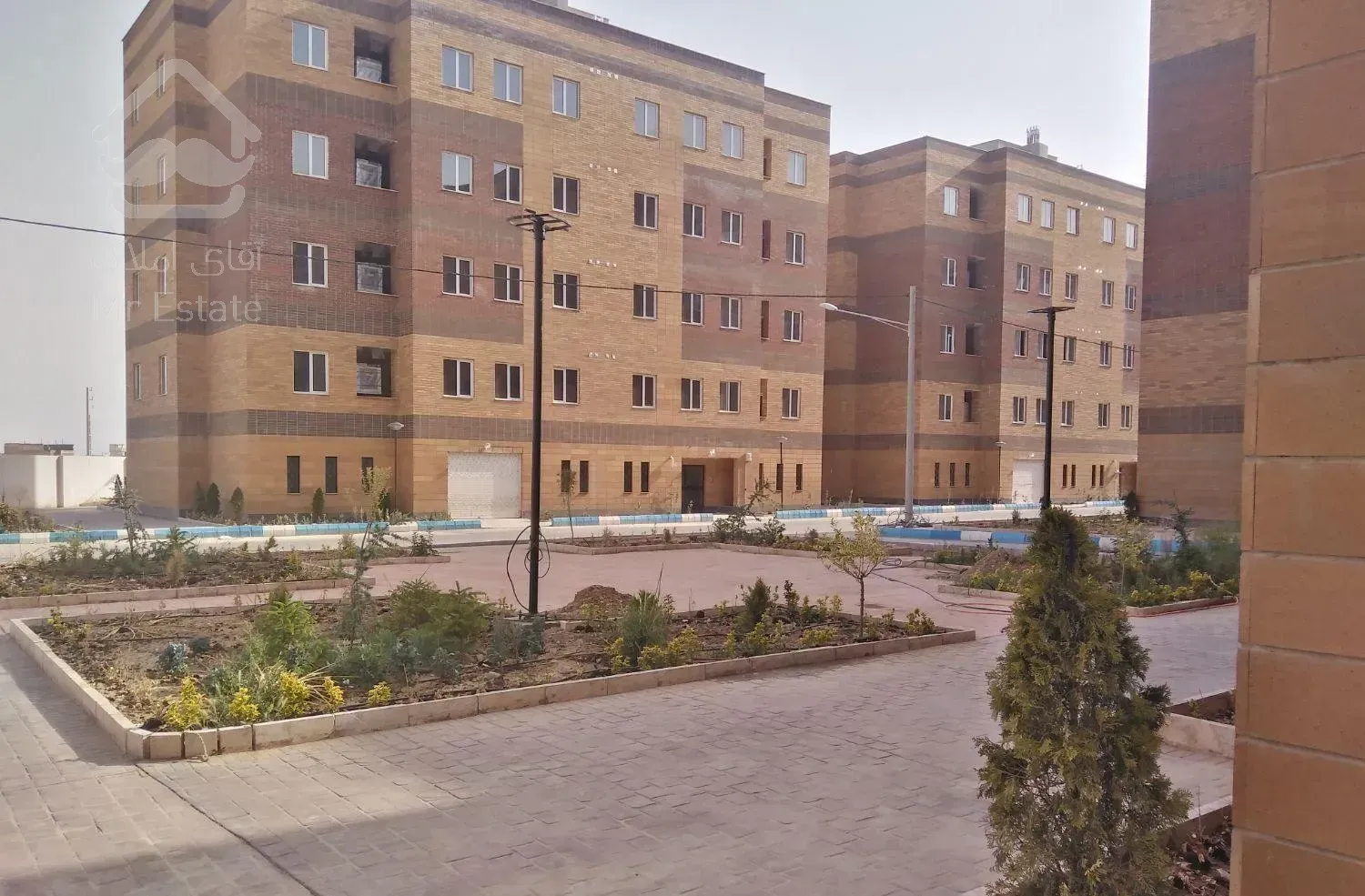 آپارتمان 112متری۲ خوابه زرهرن ارتش