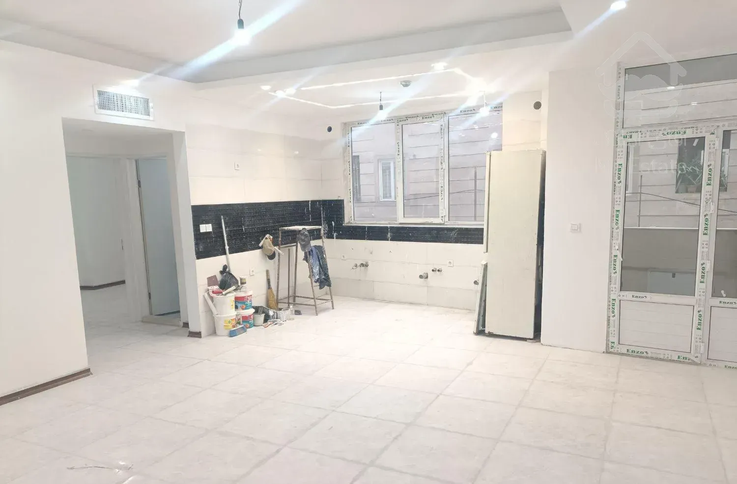 77متر دوخوابه کلید نخورده