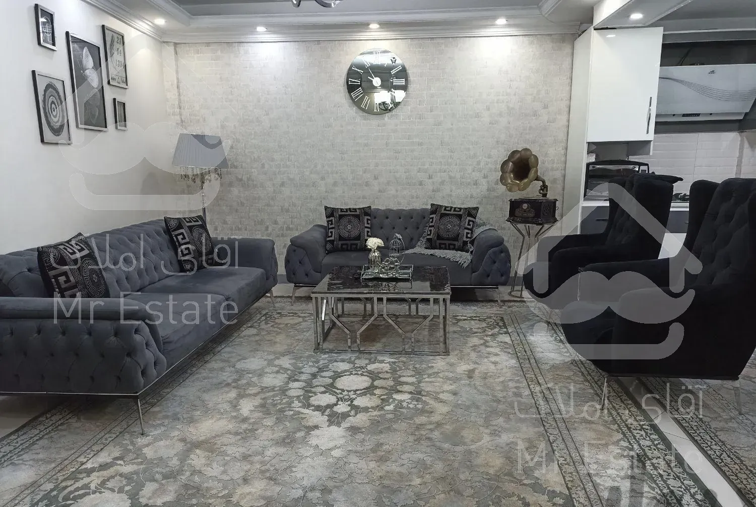 آپارتمان تک واحدی