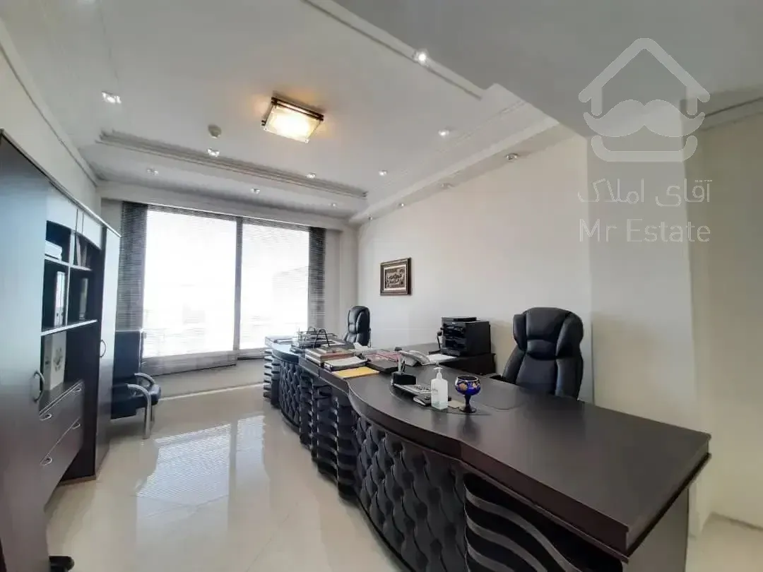 130مترشهرک غرب*موقعیت اداری*براصلی*ورودی شیک