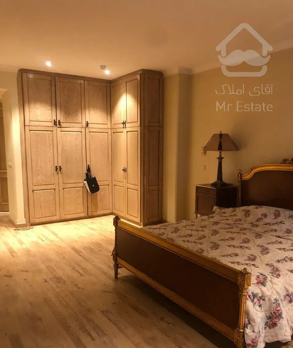 فروش آپارتمان ۳۳۵ متری ۴ خوابه در فرشته