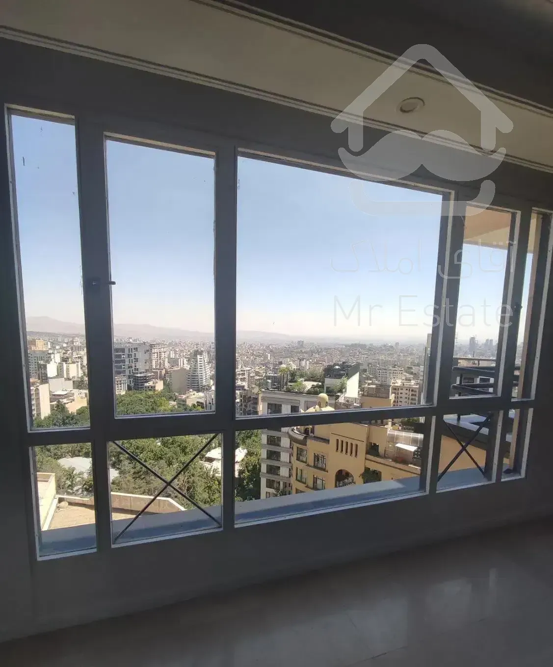 اقدسیه/گلستان/۱۲۰ متر/خاص و کلید نخورده