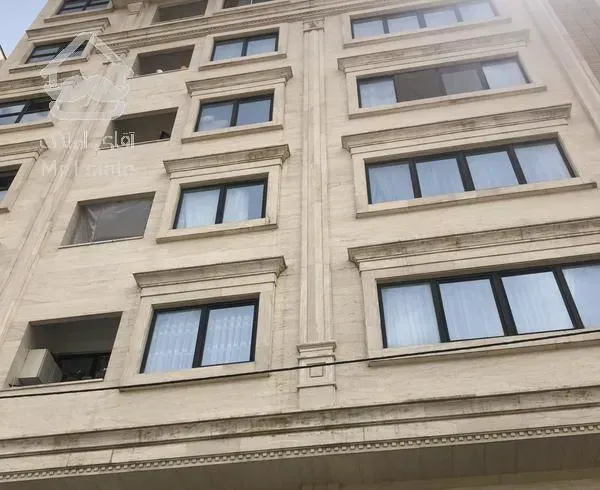 ۷۰متری فول ۱۰ساله/ شهران