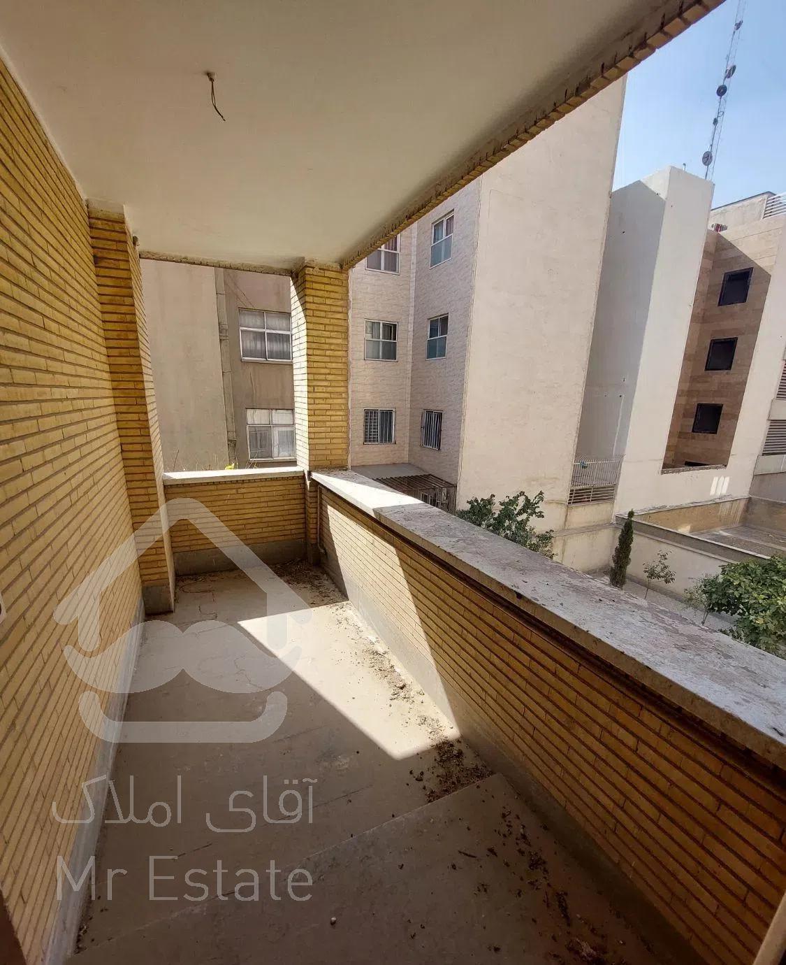 ۱۶۰ متر شهر زیبا (مسکونی.موقعیت اداری) تکواحدی