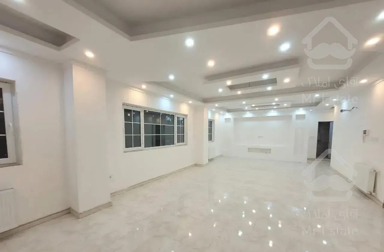 فروش آپارتمان تکواحدی سه خوابه 135 متری