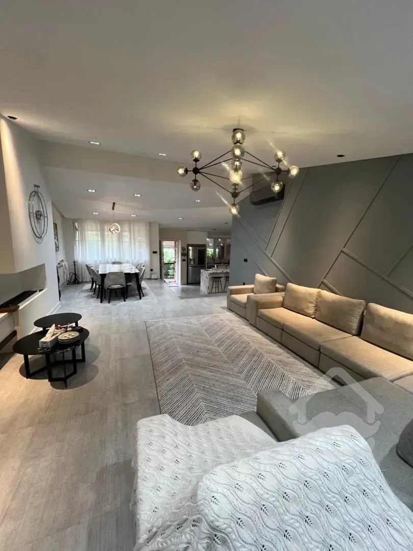 فروش ویلای ۳۵۰متری اطبا