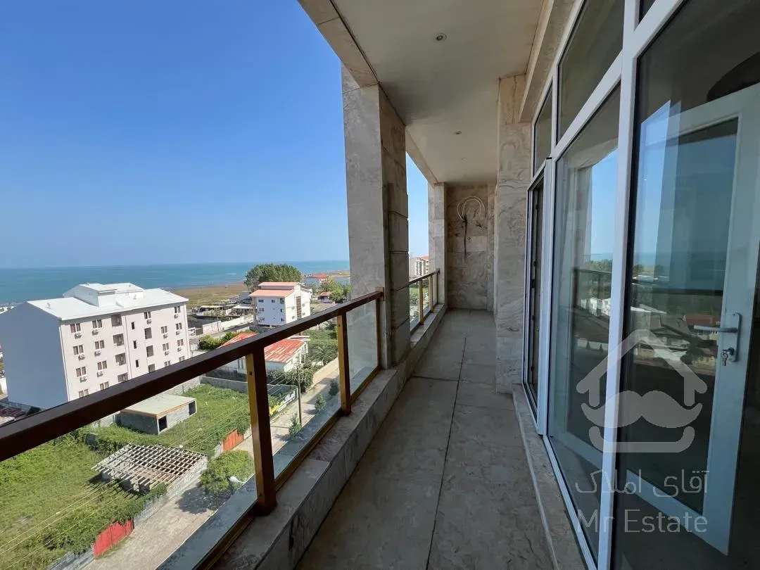 فروش پنت هاوس ۳۰۱ متری پاسداران