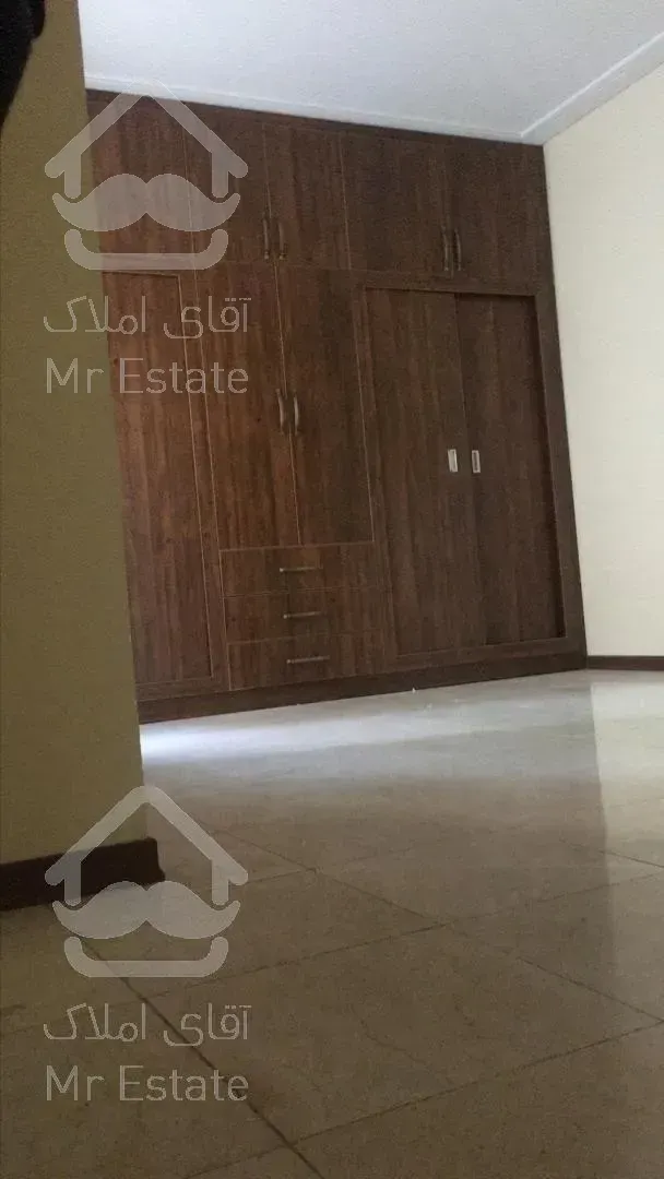 آپارتمان ۱۳۰ متری در دزاشیب