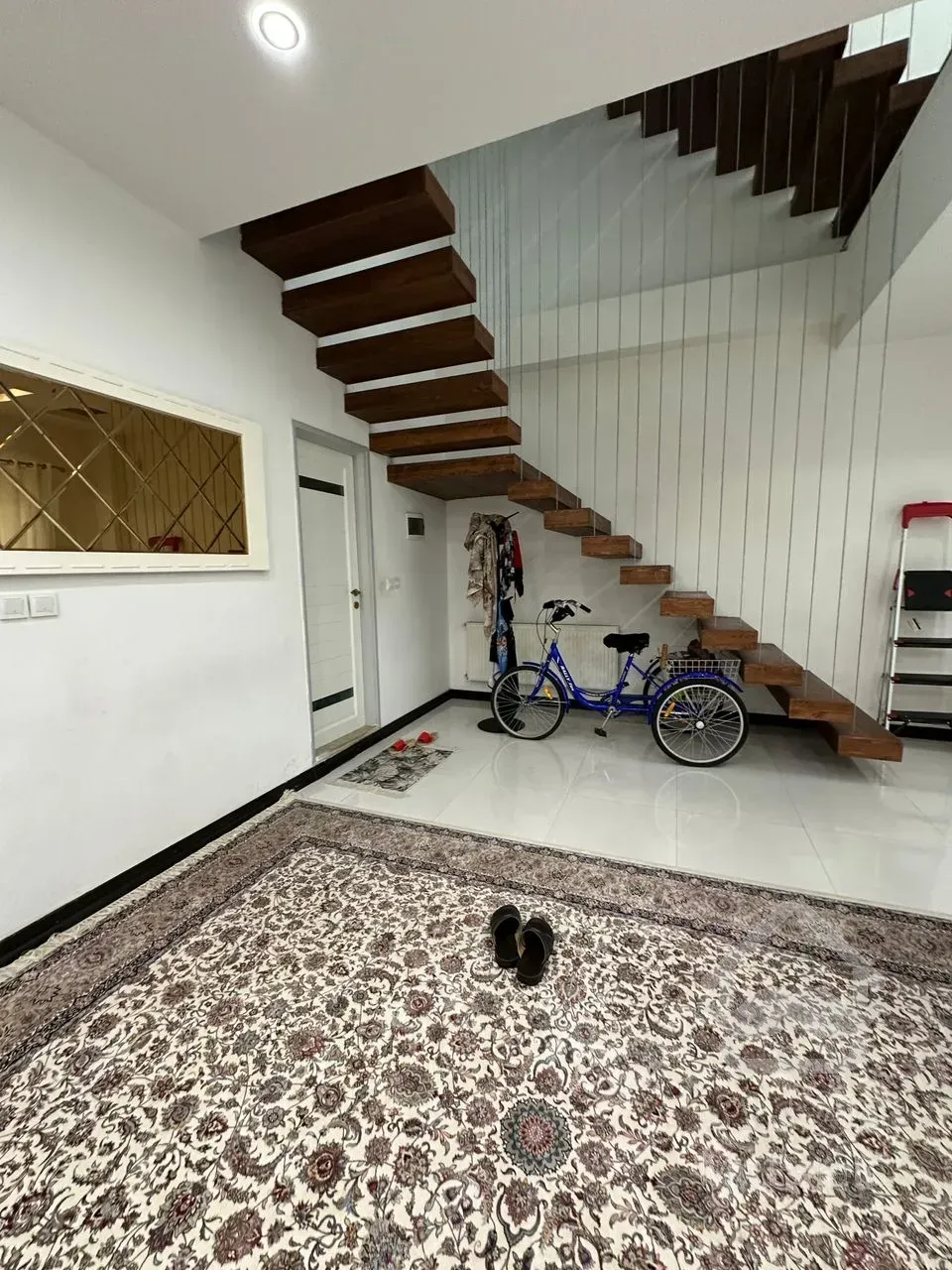 ۲۵۰ متر ویلا خوش قیمت در نوشهر