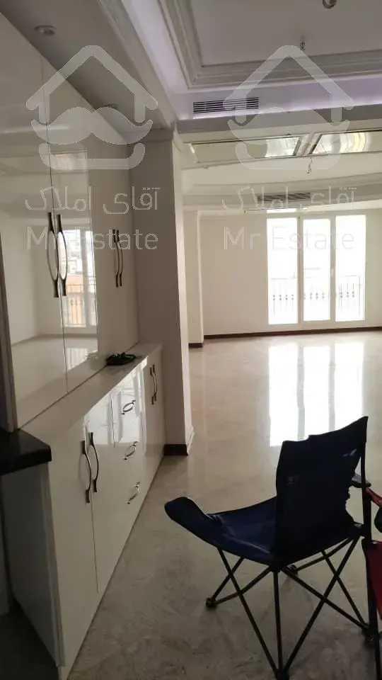 رهن و اجاره 100 متری دیباجی