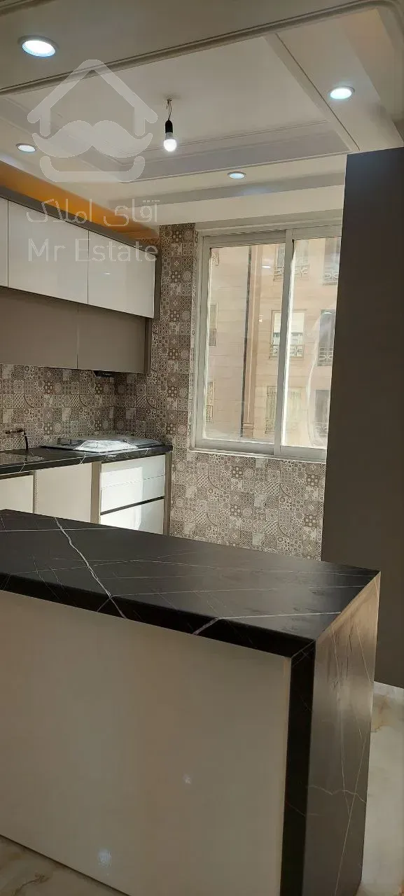 ۸۰متر۲خواب فول نور مستقیم کم واحد