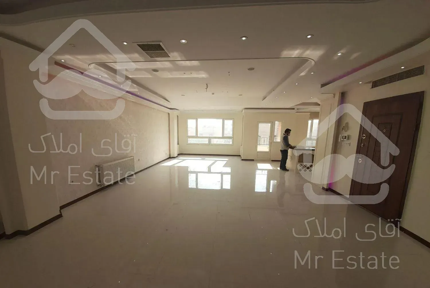 ۱۵۵متر ۳خواب خوش نقشه دارآباد