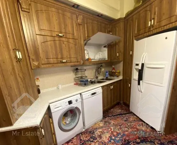 فرشته ۱۸۵ متر