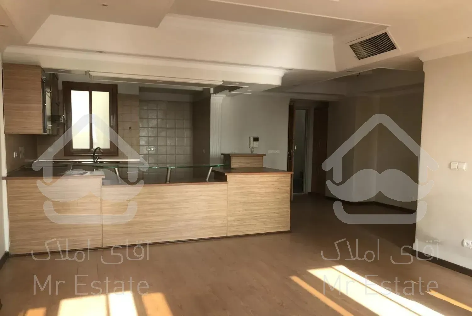 ۱۰۲متر،۳خواب بزرگ.بدون پرتی