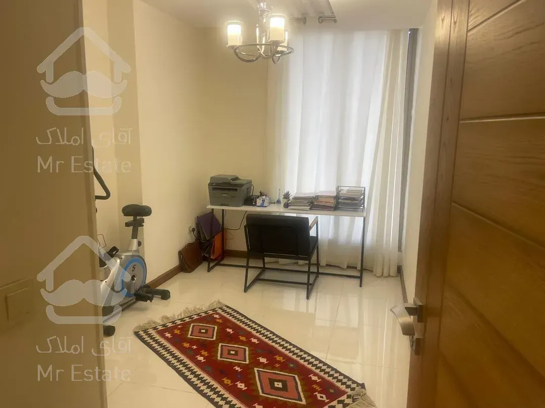 اپارتمان۲۰۰متری سه خواب همت شمالی