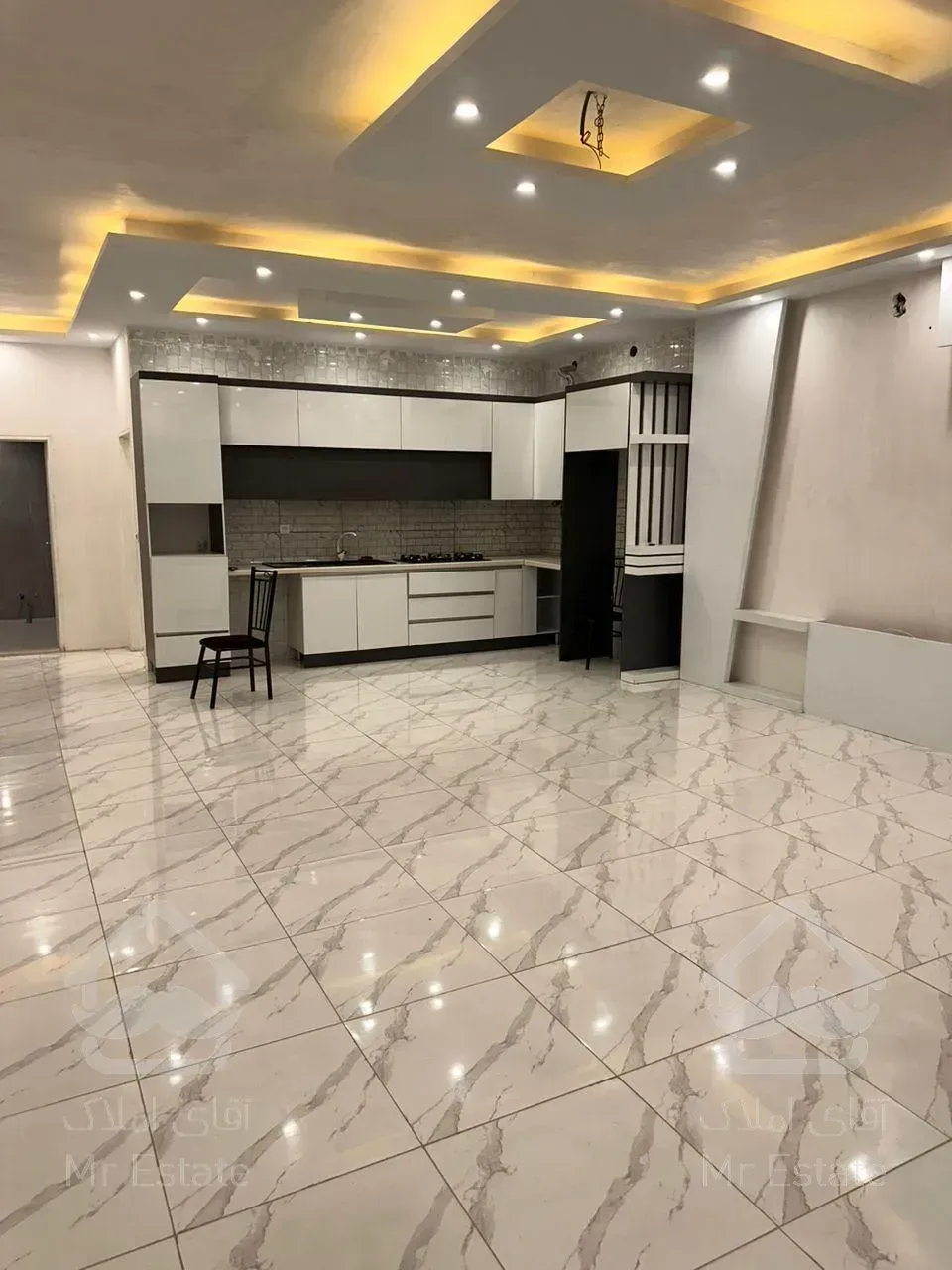 باغ ۴۰۰ متری خوشنام