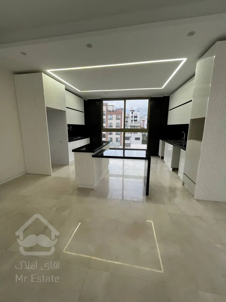 پیش فروش واحد 230متری واقع در شهرک لاله