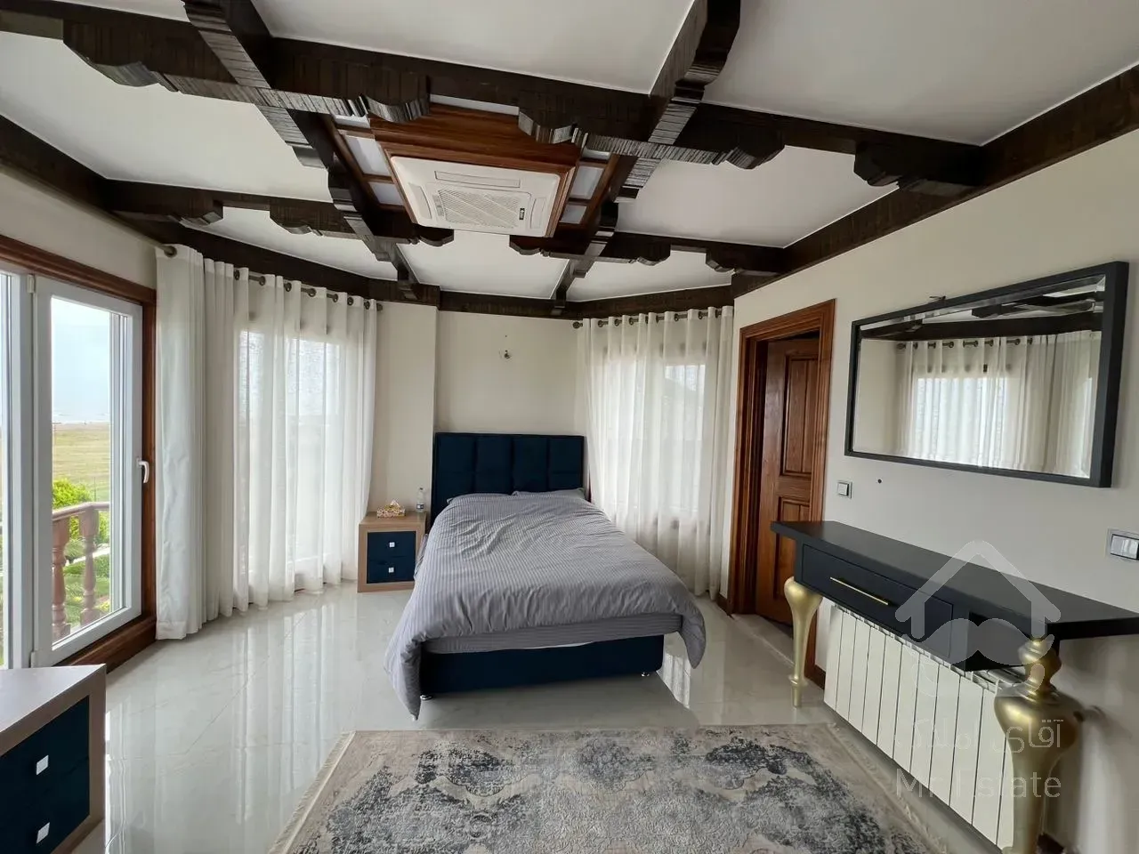 فروش ویلای ۶۰۰ متری دوبلکس استخردار شهرک ساحل قو