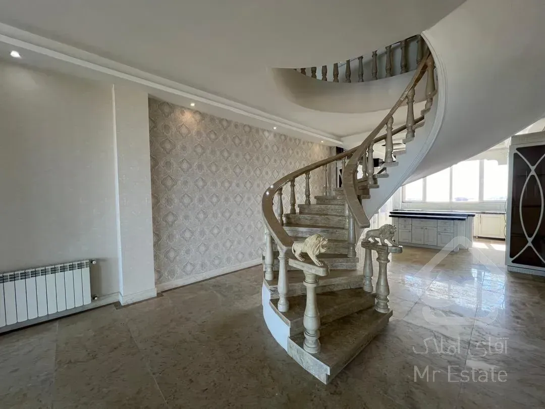 فروش پنت هاوس ۳۰۱ متری پاسداران