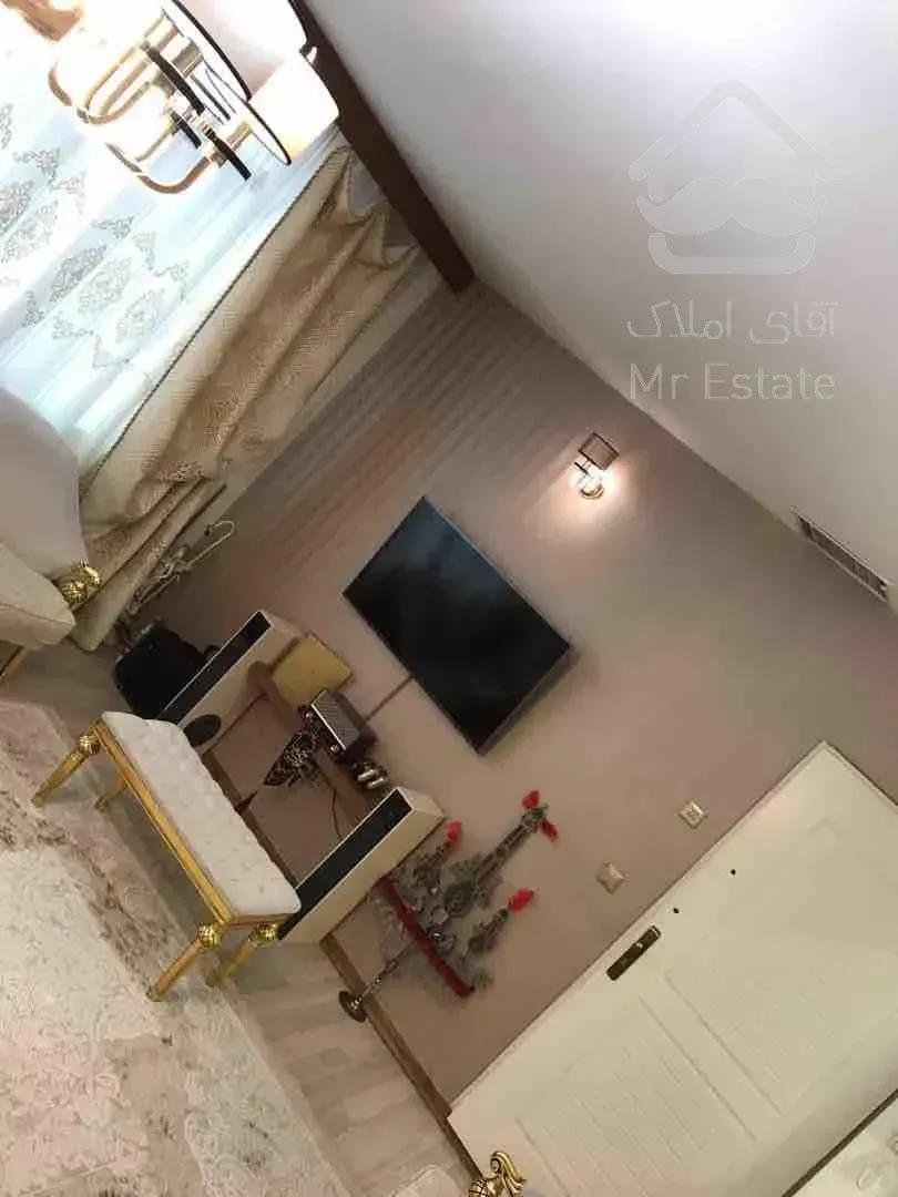 ۶۲ متر تک واحدی نیک نام