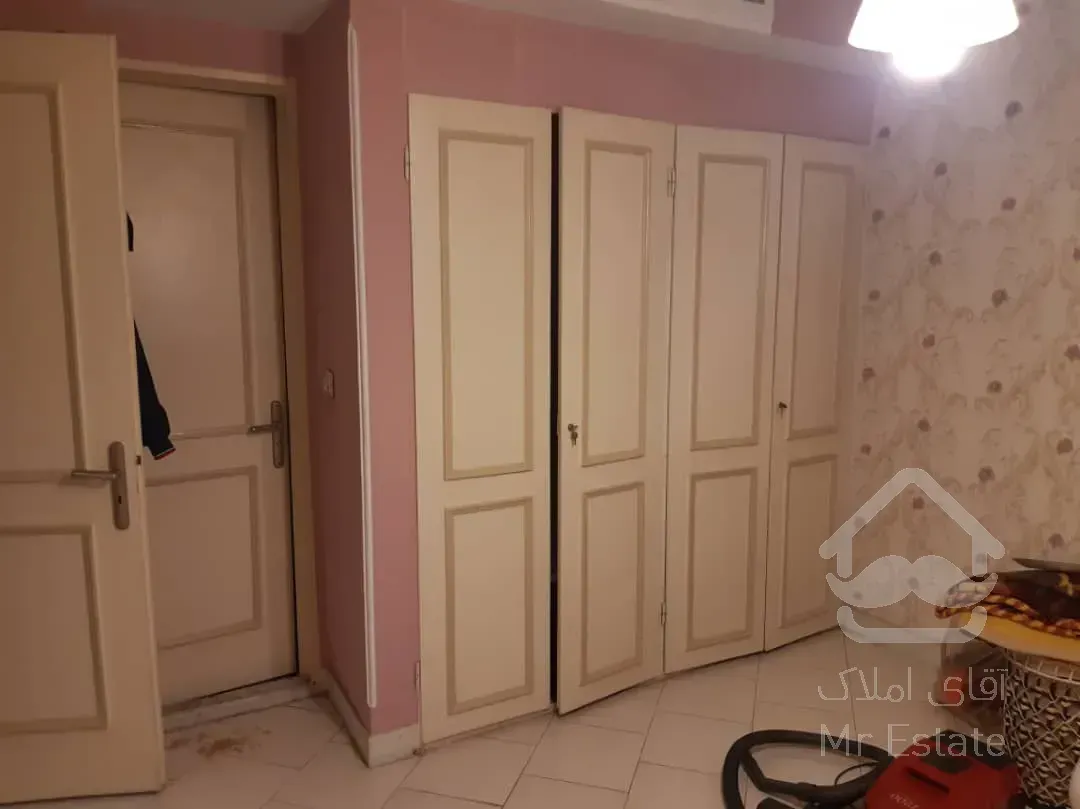 فروش 200 متری پاسداران