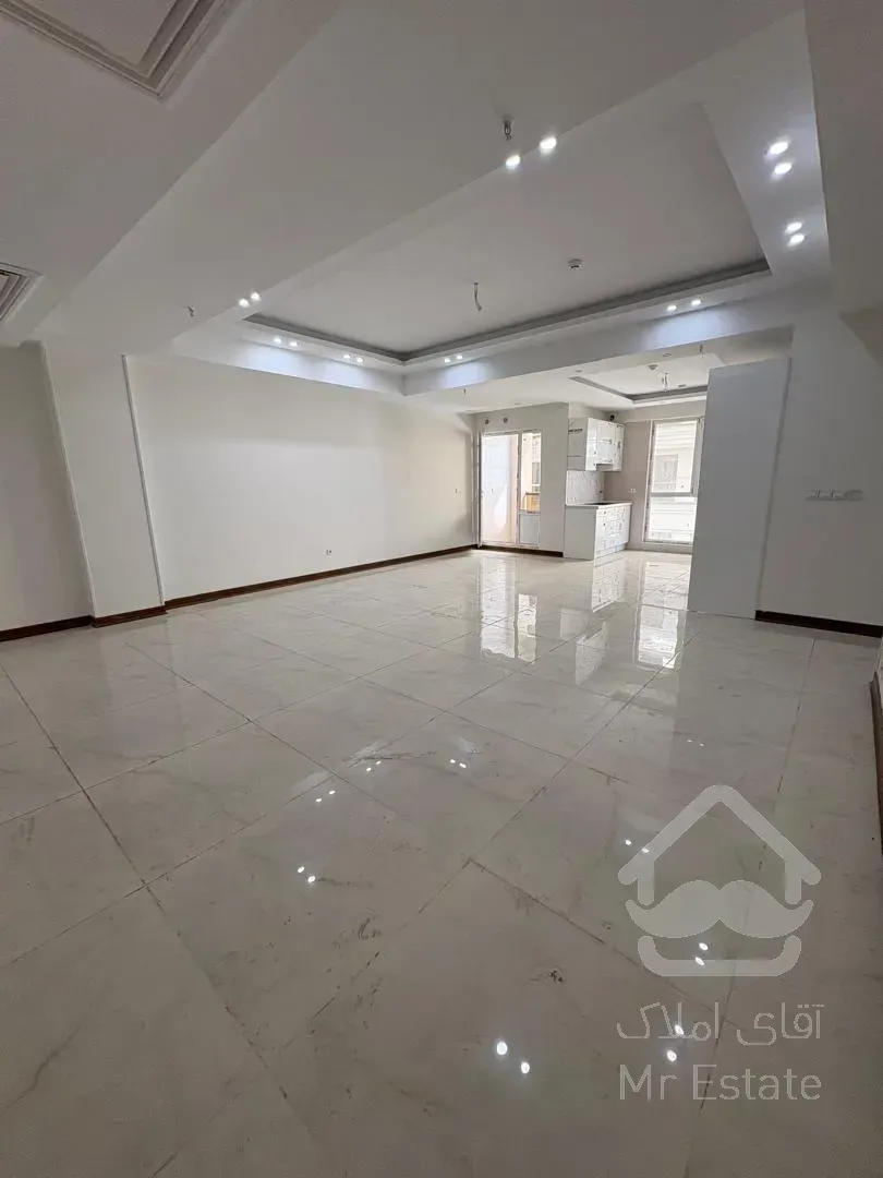 ۱۰۳متر/۲خواب/سرمایه گذاری زیر قیمت / برج فول مشاعات رونیکا