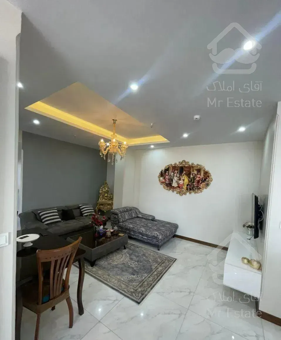 برج سفید ۱۵۰متری۳خواب/ ویو کوه بدون مشرف/دریاچه چیتگر