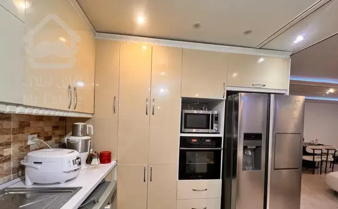 اجاره ۱۲۵ متر دوخواب دریاچه چیتگر مناسب خاص پسندان