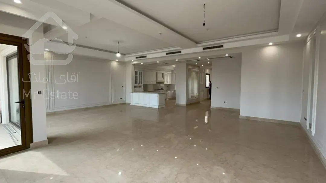 فروش اپارتمان 235 متری زعفرانیه