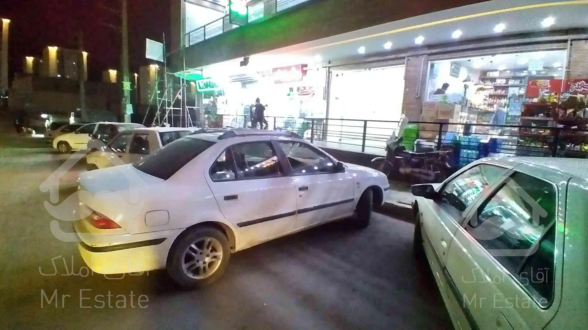 تجاری منطقه پر تراکم