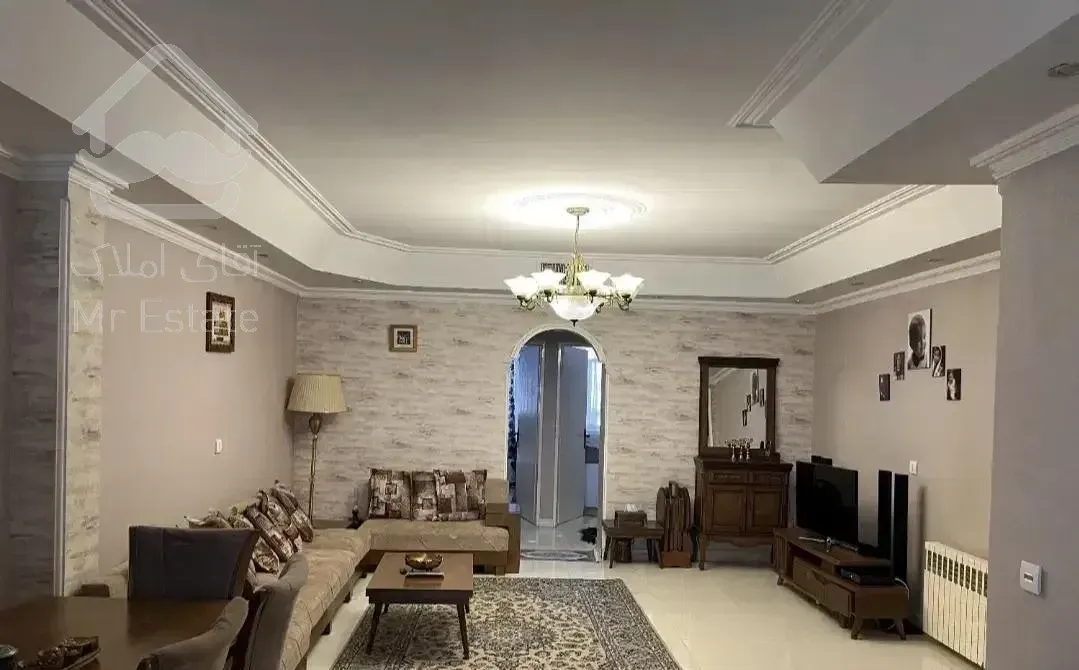 ۶۹ متر ۲ خواب / همکف ۸واحدی / ۶مترپاسیو / پروانه