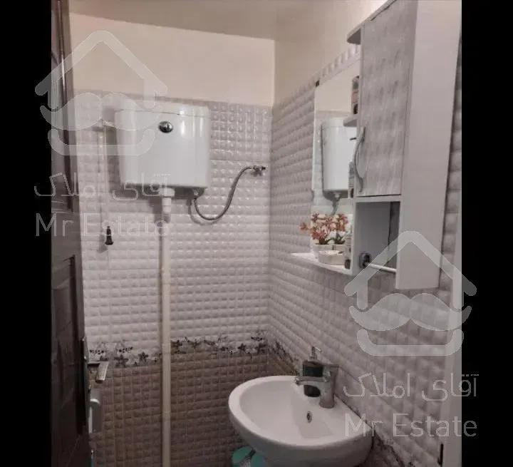 اپارتمان۶۲متری غرق در نور