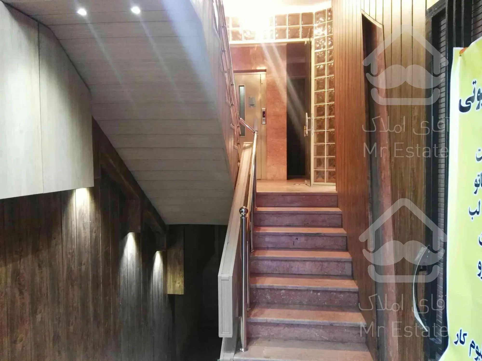 فروش آپارتمان سند اداری  صادقیه بر اصلی کاشانی