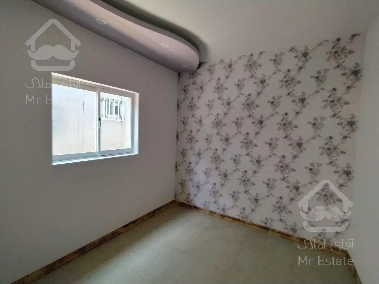 فروش ویلا ۳۰۰ متری