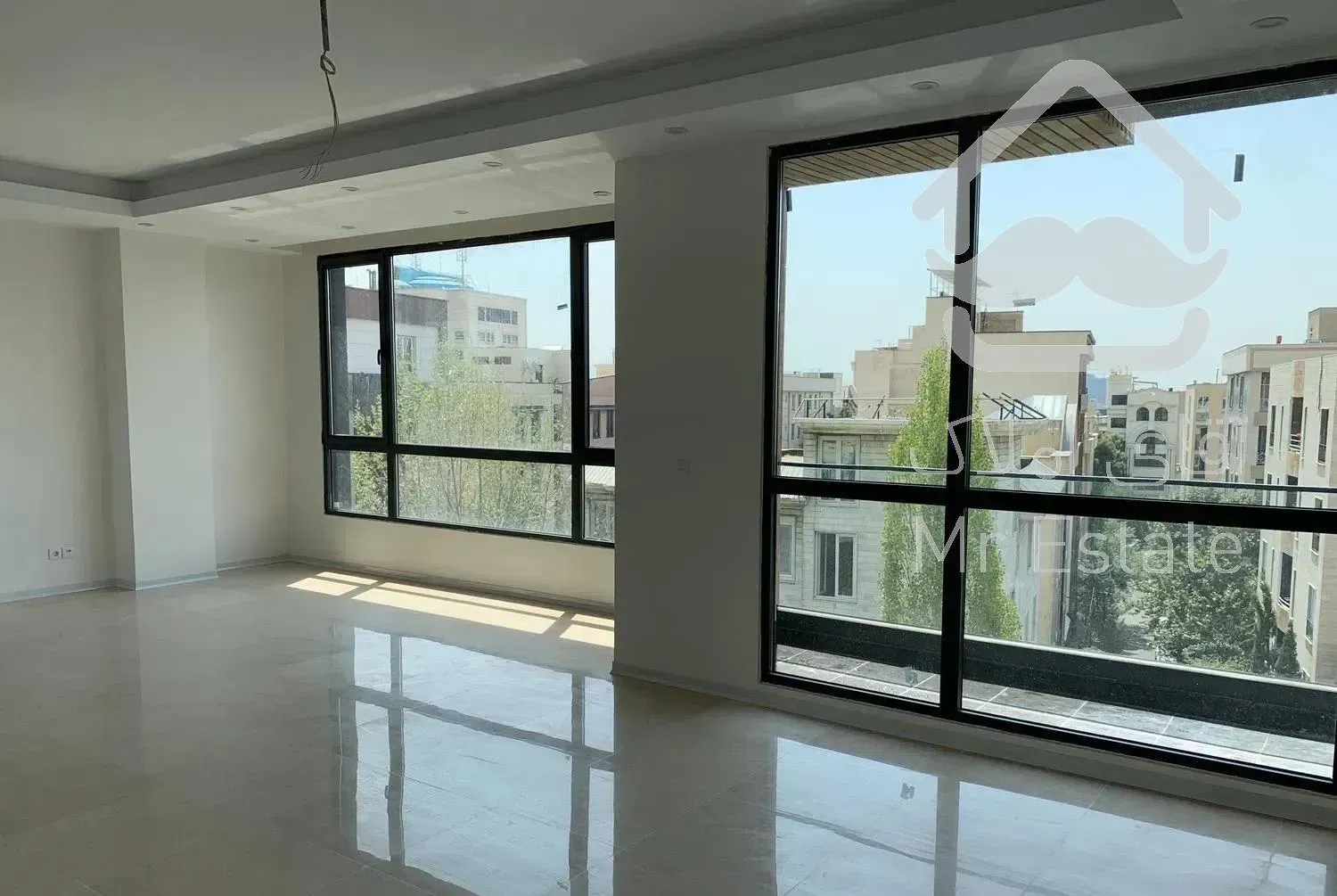 ۱۳۰ متر ظفر ۲ خوابه(کلید نخورده)