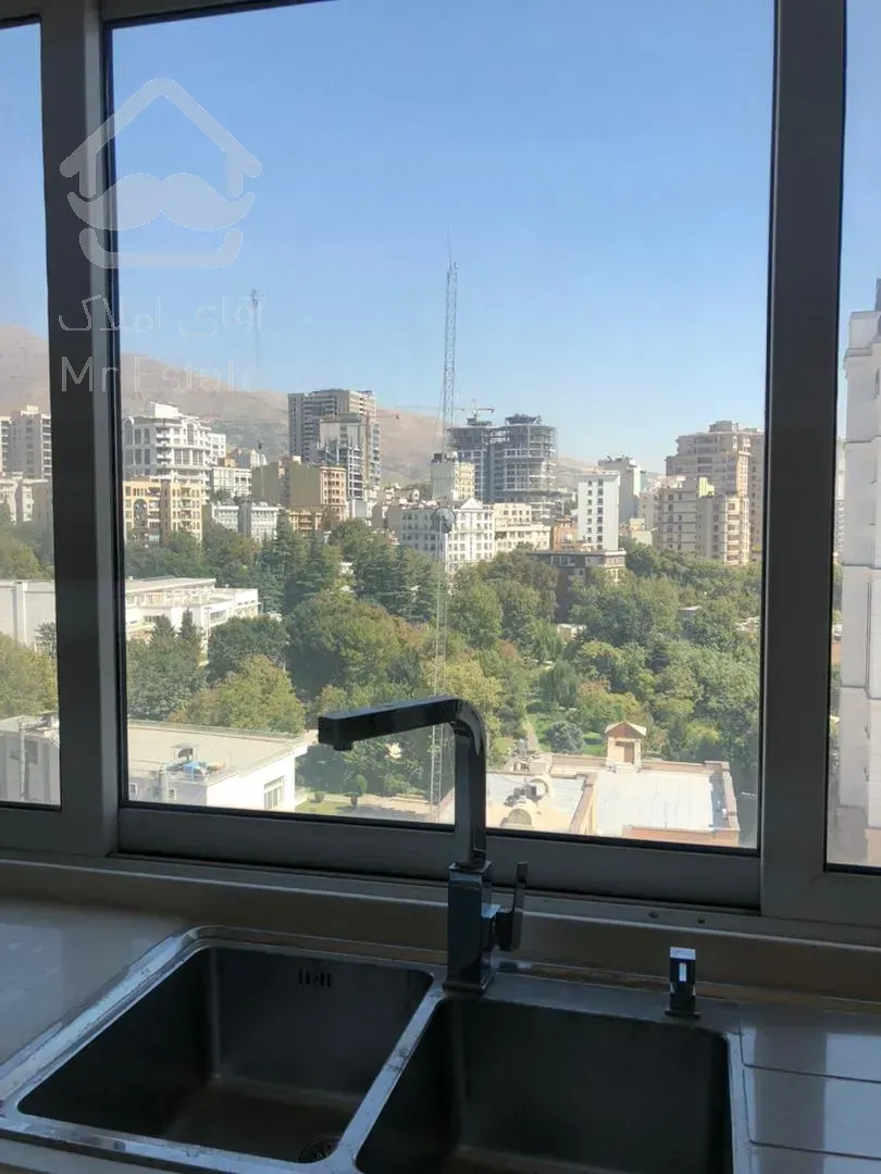 فروش آپارتمان ۲۳۰ متر نیاوران برج باغ