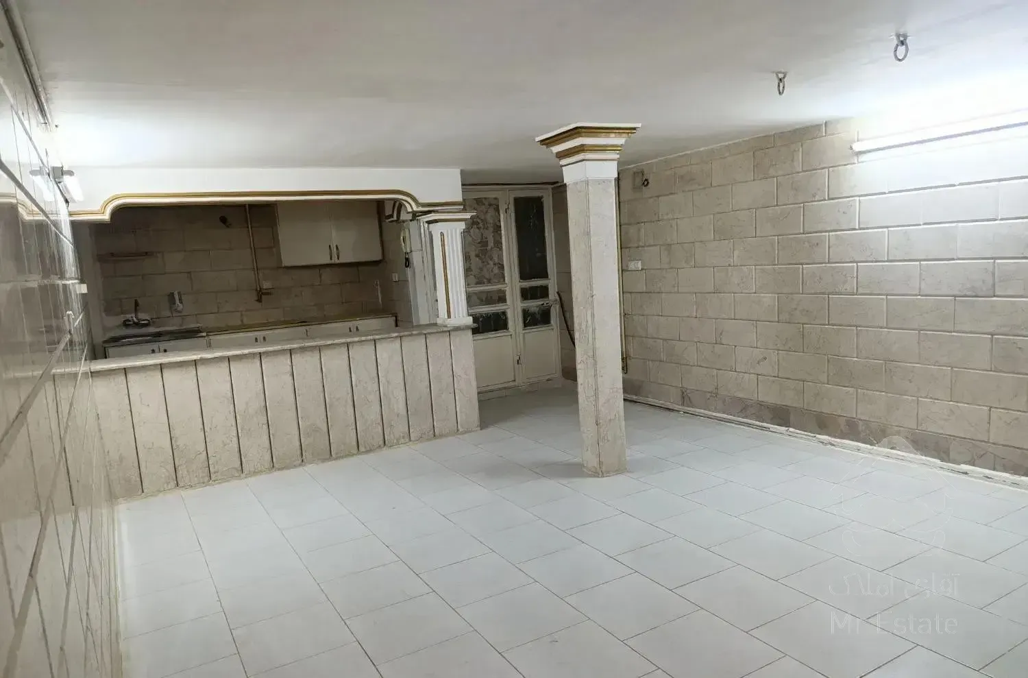 آپارتمان میلان اول به مترو حاشیه میلان20متری