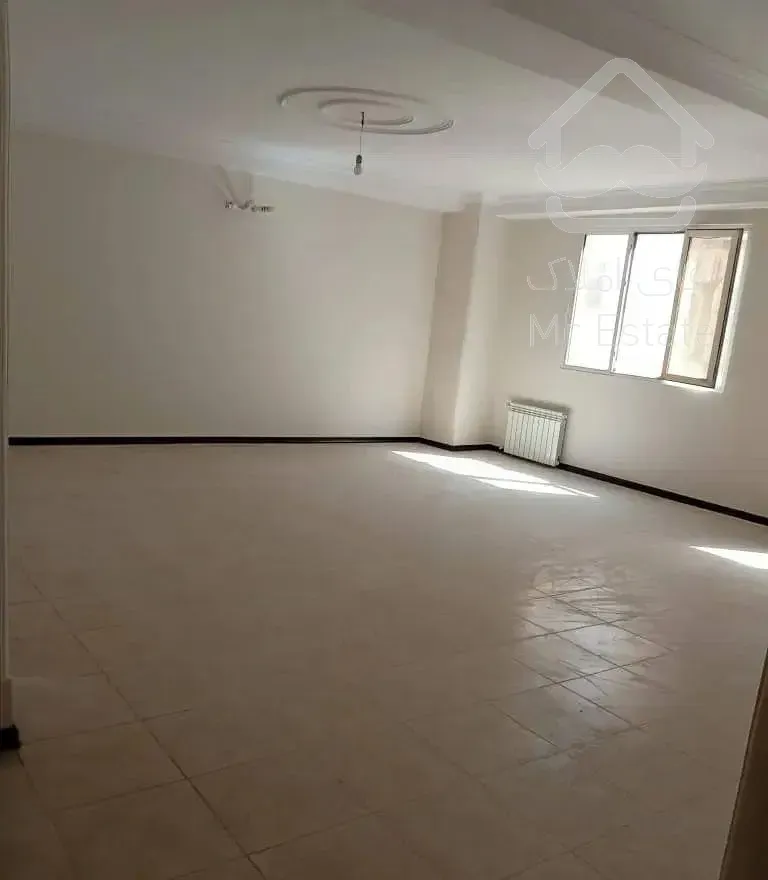 واحد ۱۰۲ متری فول امکانات