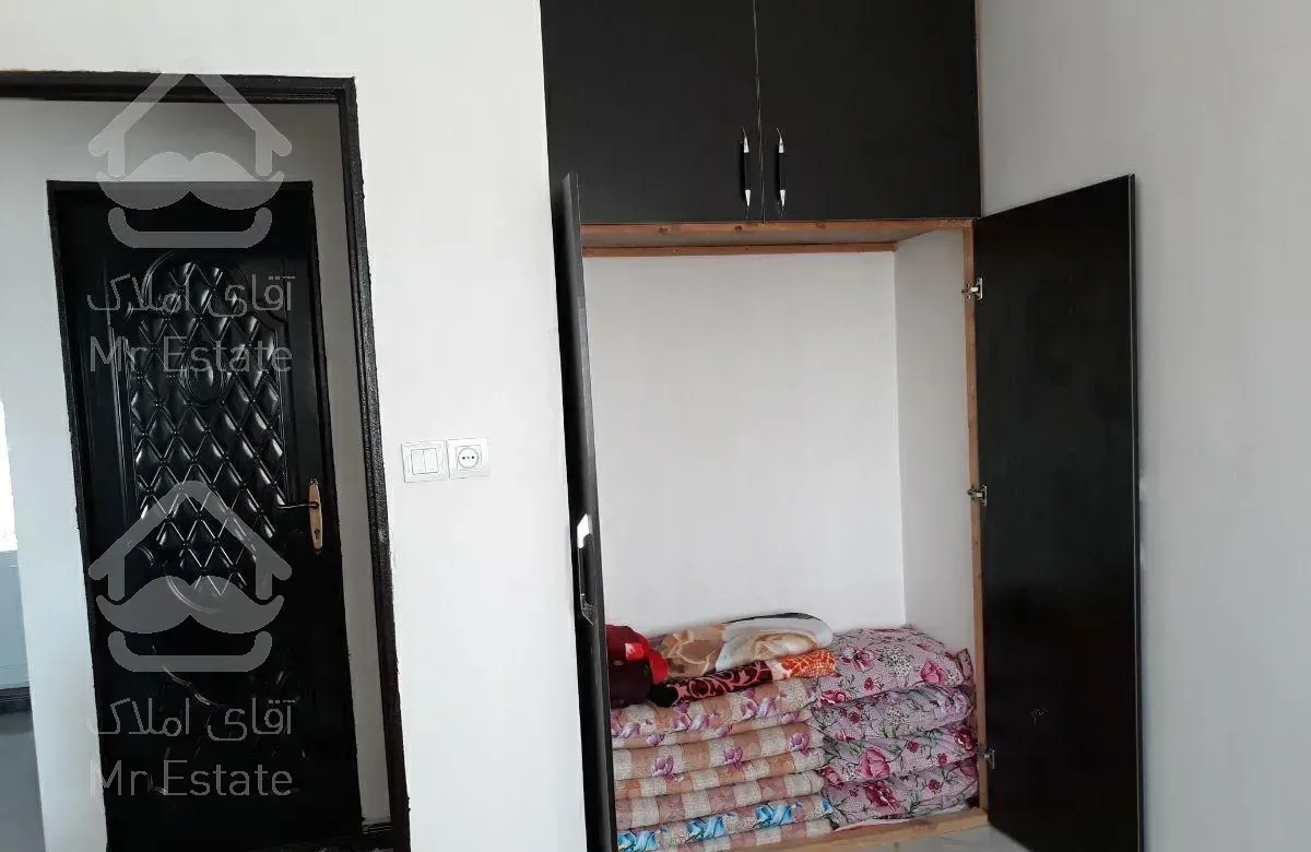 واحد یک خوابه با تراس آلاچیق دار