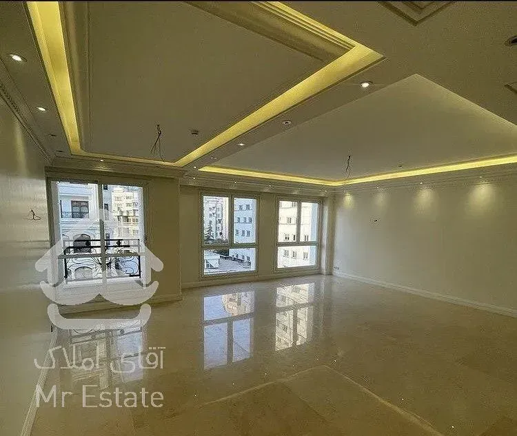 250 متر خیابان سپند/ تکواحدی