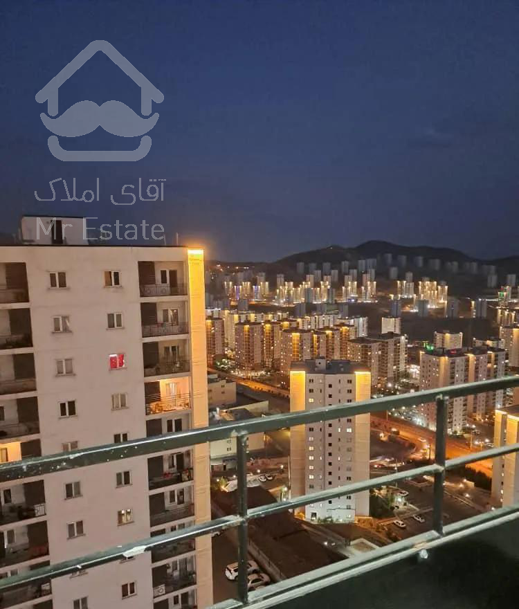 فروش واحد ۹۰ متری  ،فاز11پردیس ،شرق تهران