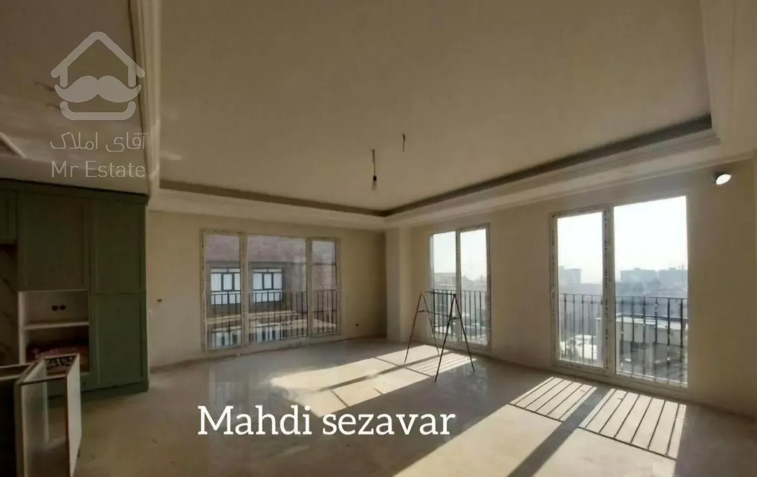 ساختمان یکجا ۵ طبقه ۱۳۵ متری