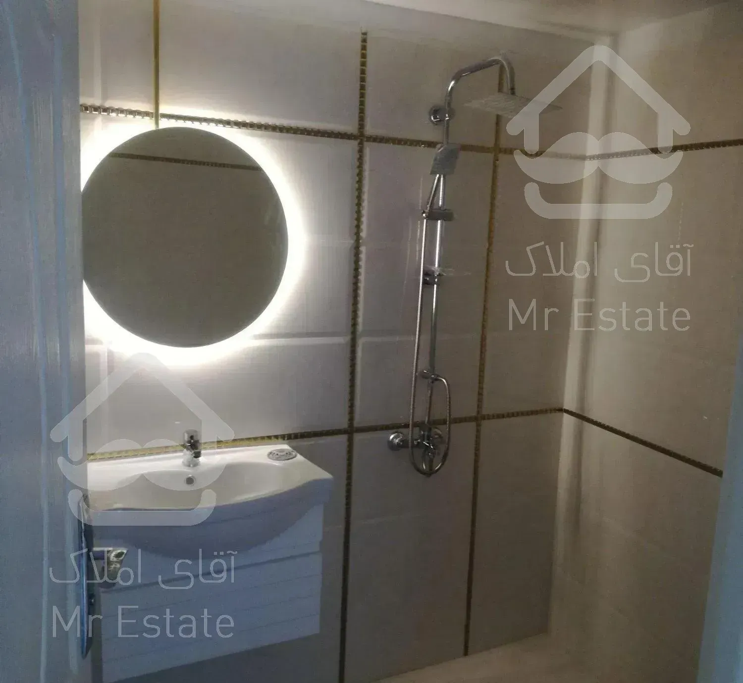 آپارتمان 110 متری 2 خواب در شمس آباد