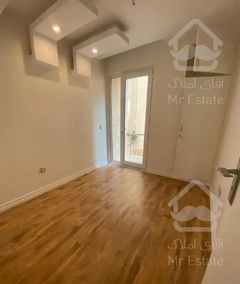 ۸۴ متر رو به کوچه*گیشا*