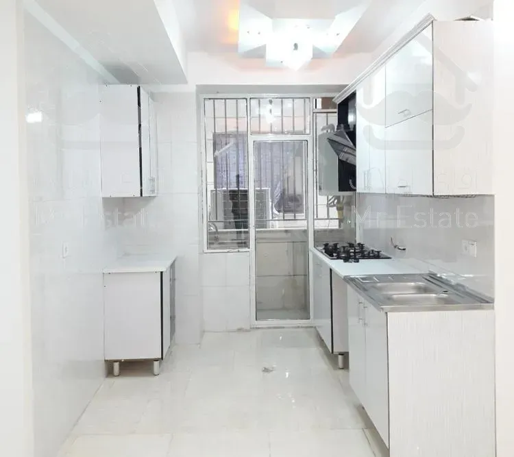 فروش اپارتمان شیک در خیابان ازادی