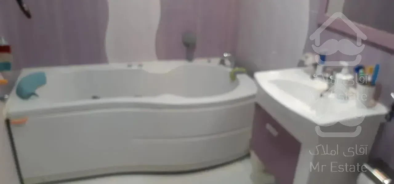 کوهک ویلایی/ تاپ لوکیشن/چیتگر/۲ پارکینگ